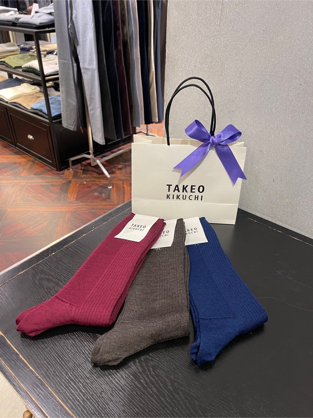松村泰輔さんの「TAKEO KIKUCHI｜」を使ったコーディネート