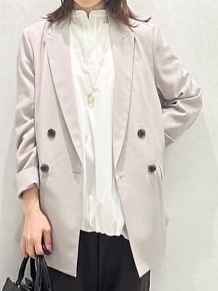 Miwaさんの「UNTITLED｜ライトダブルリングネックレス」を使ったコーディネート
