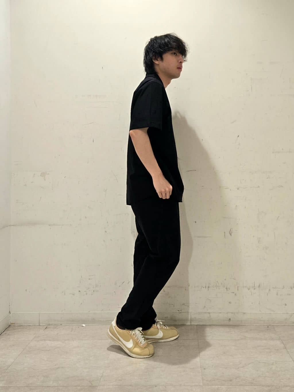 白木駆さんの「TAKEO KIKUCHI｜【COOL CITY WEAR】エアートール オープンカラーシャツ /接触冷感・通気性」を使ったコーディネート