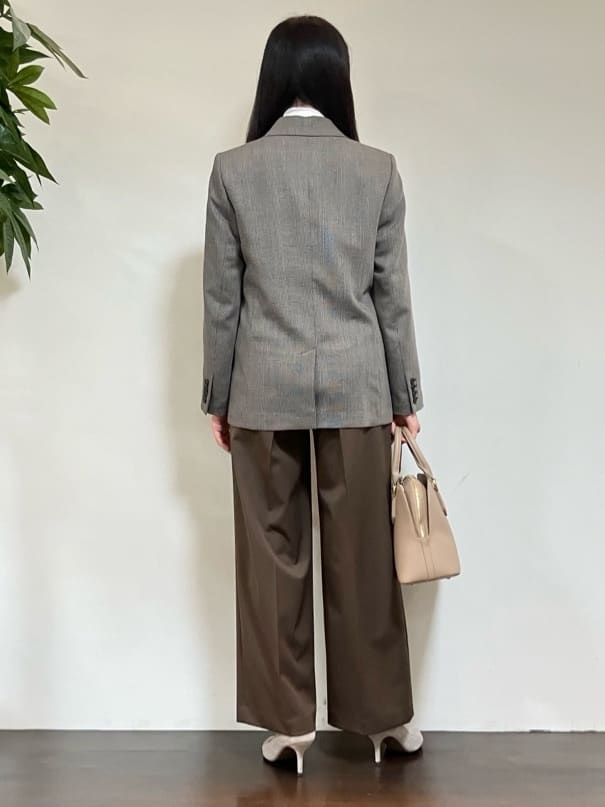 カレンさんの「UNTITLED｜【セットアップ可】ウールライク ダブルブレストジャケット」を使ったコーディネート