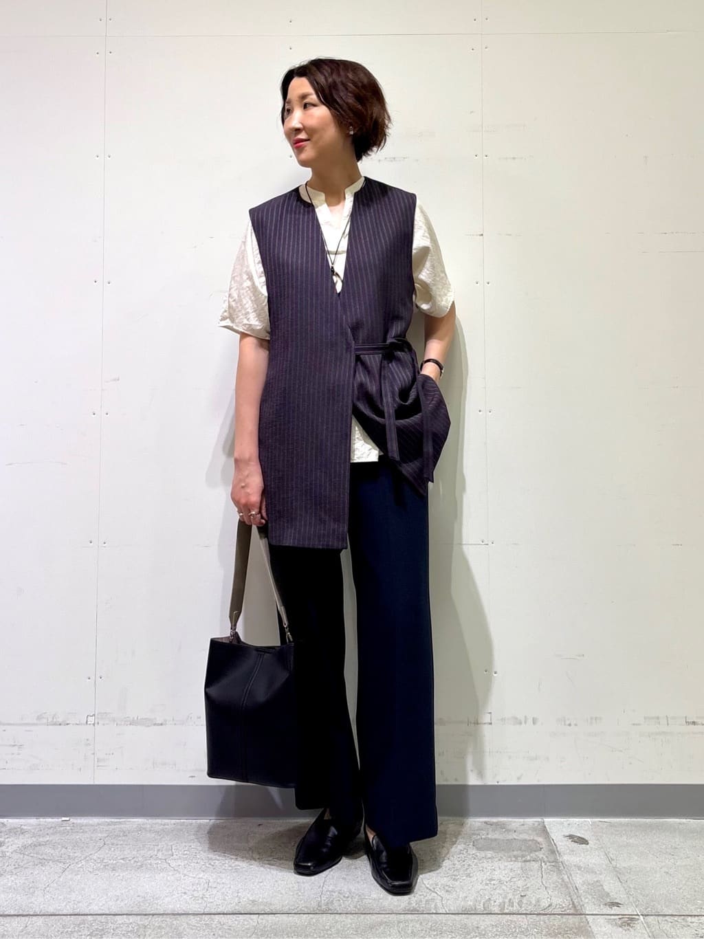 yuriさんの「INDIVI｜【洗える／UVケア／SETUP可能】ウール調ワイドパンツ」を使ったコーディネート