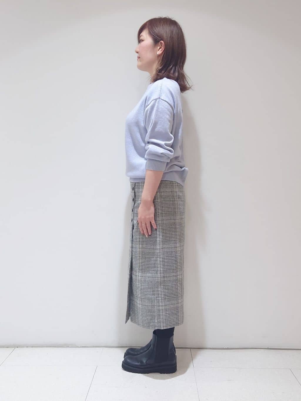 seiraさんの「INDIVI｜【2WAY／前後着用可能】ラメ入りトレンドニット」を使ったコーディネート