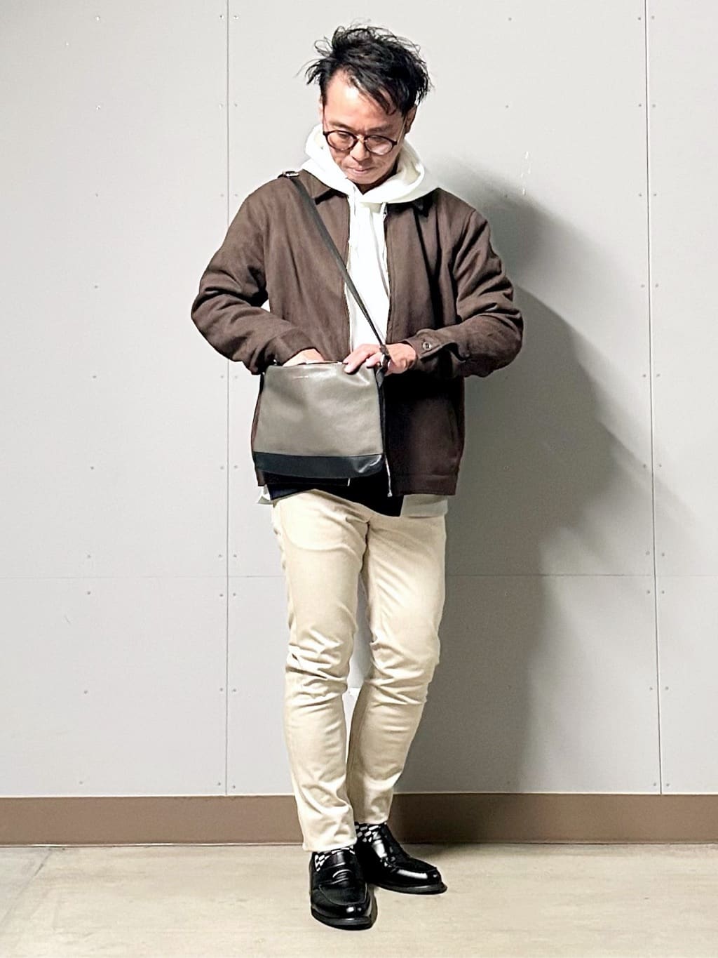 KENJI Iさんの「THE SHOP TK｜【一枚で着映える】ポンチブロッキングパーカ 洗濯機OK」を使ったコーディネート