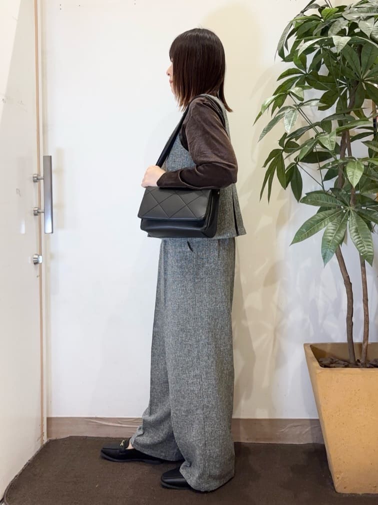 宗形さんの「SHOO･LA･RUE｜【洗える/S-LL】上品見え ベロア調シアートップス」を使ったコーディネート