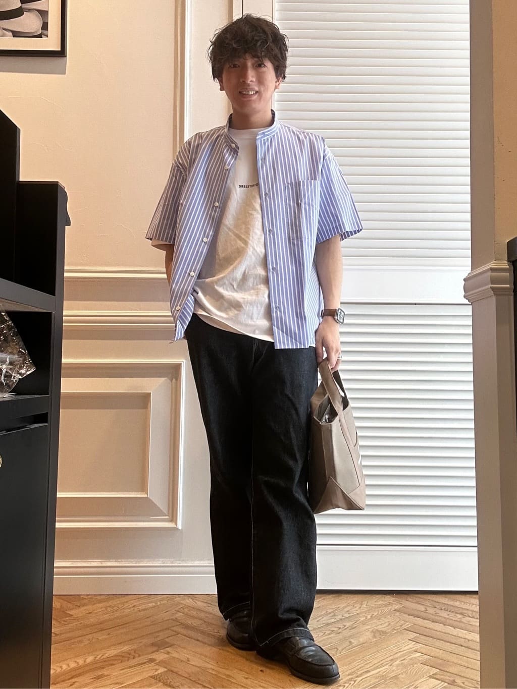 須田　慎二郎さんの「DRESSTERIOR｜【撥水加工/Safari5月号掲載】ローファー」を使ったコーディネート