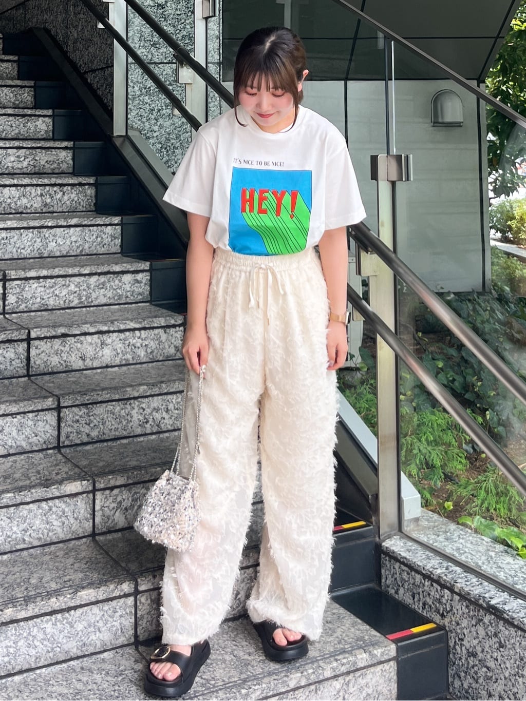 HANNAさんの「OPAQUE.CLIP｜【Pontre Studio／ポンレストゥディオ】別注グラフィックTシャツ」を使ったコーディネート