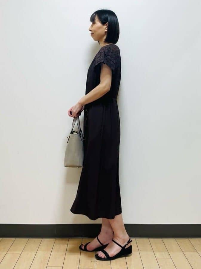 Riiさんの「Reflect｜カットワークレーススリーブワンピース」を使ったコーディネート