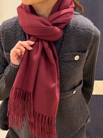 Orikaさんの「grove｜【2点SET/体型カバー】一枚で決まる、ペプラムベスト&times;ニットワンピース」を使ったコーディネート