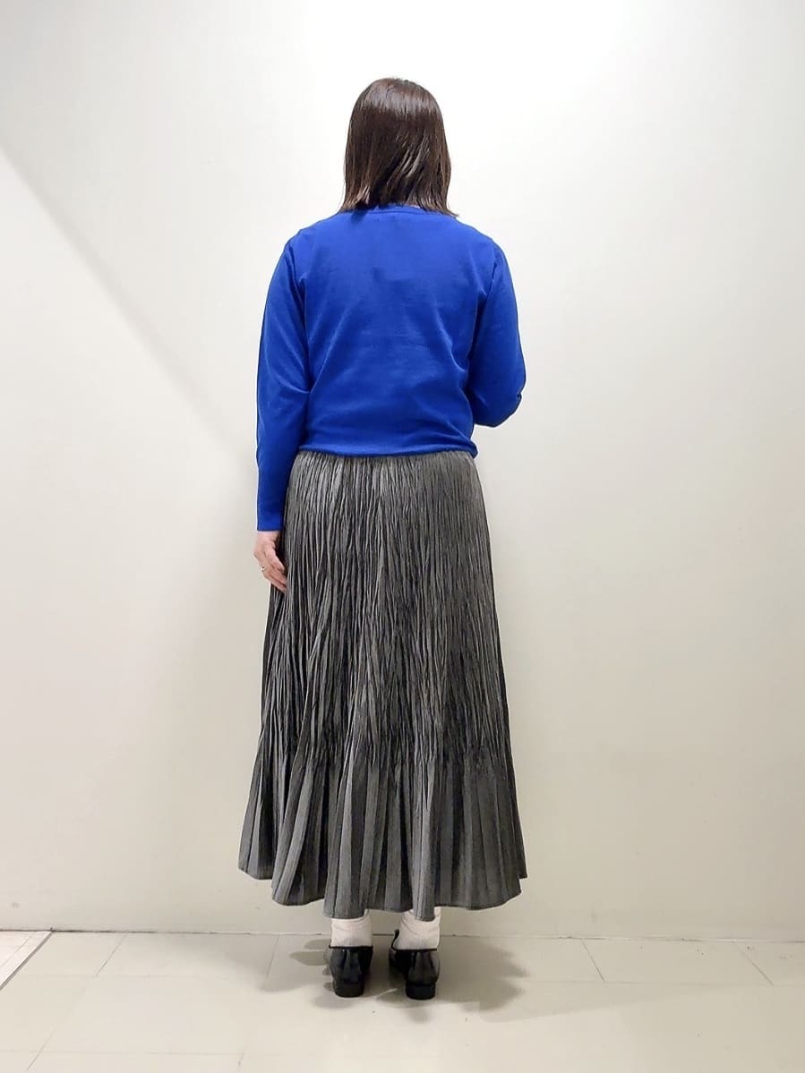 YUIさんの「UNTITLED｜【8色展開／コンパクト丈】レーヨン混 コクーンニット」を使ったコーディネート