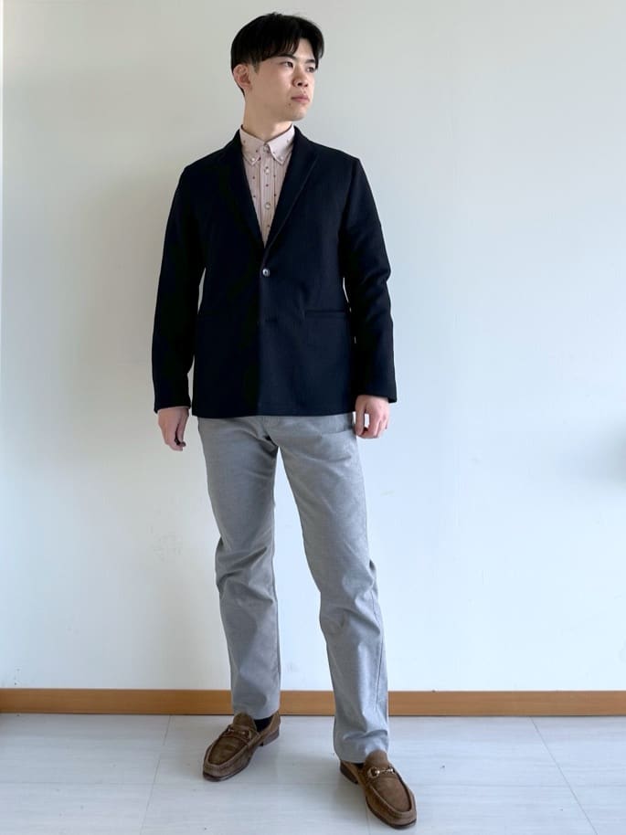 イッシーさんの「TAKEO KIKUCHI｜ハットモチーフ ジャカード ストライプ シャツ」を使ったコーディネート