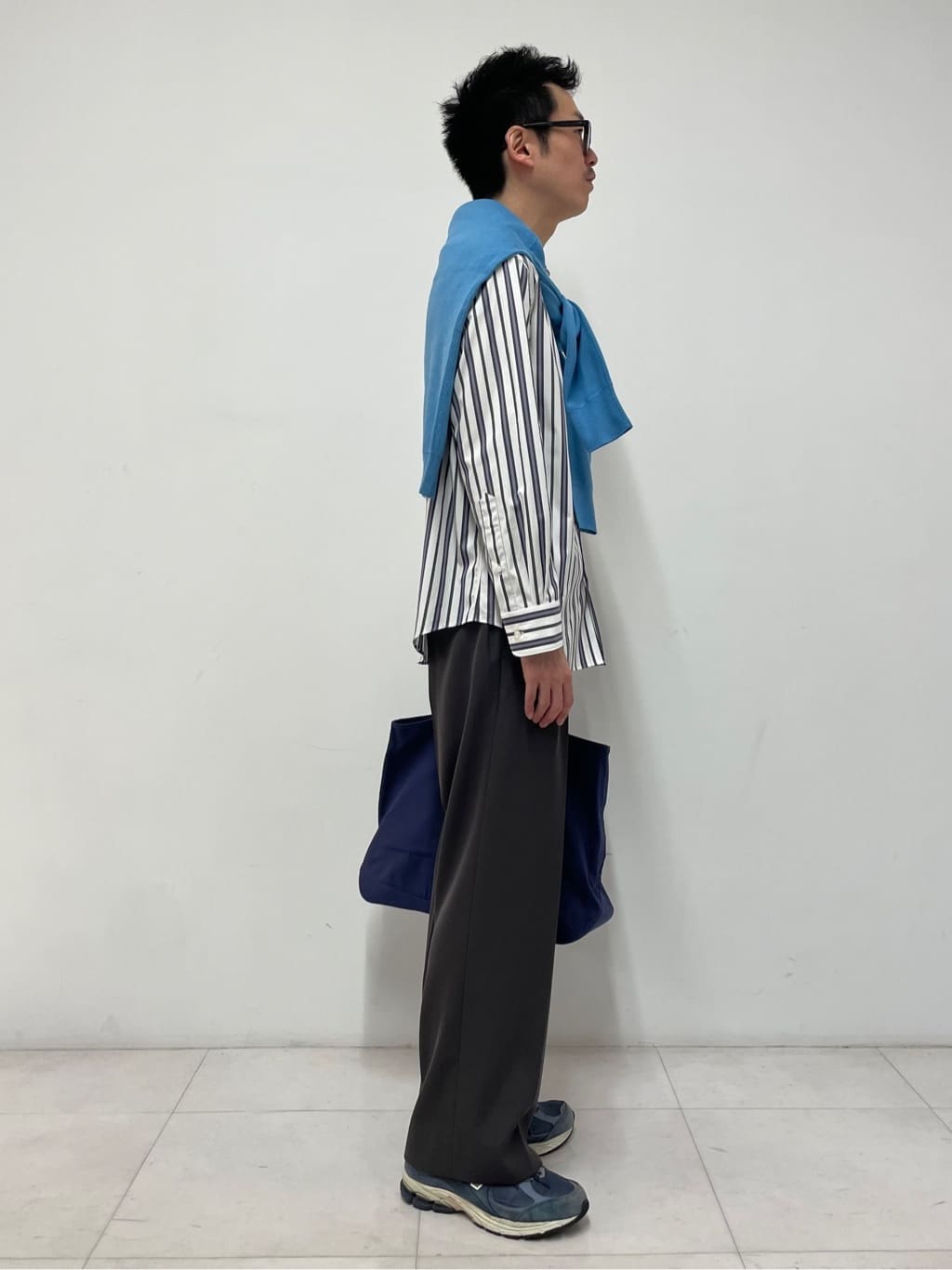 蒲谷祐太さんの「DRESSTERIOR｜◆ウォッシャブル コットンカシミヤスムースニット」を使ったコーディネート