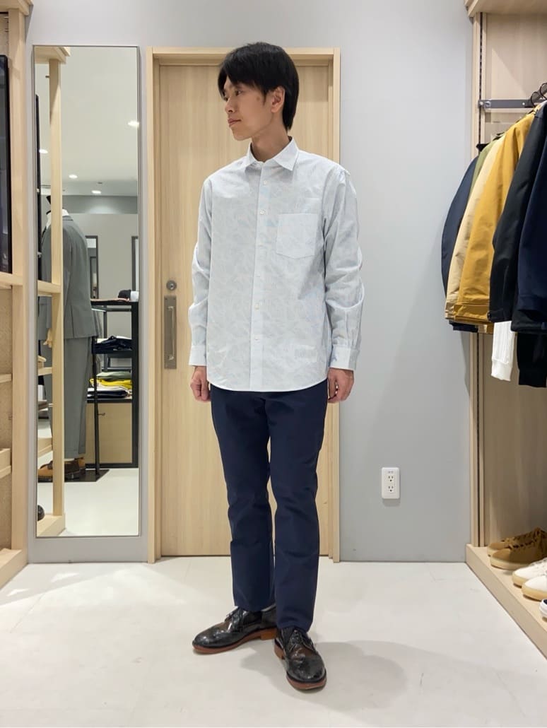 わいずみさんの「TAKEO KIKUCHI｜【Made in JAPAN】播州織 ヘリンボン ストレート パンツ」を使ったコーディネート