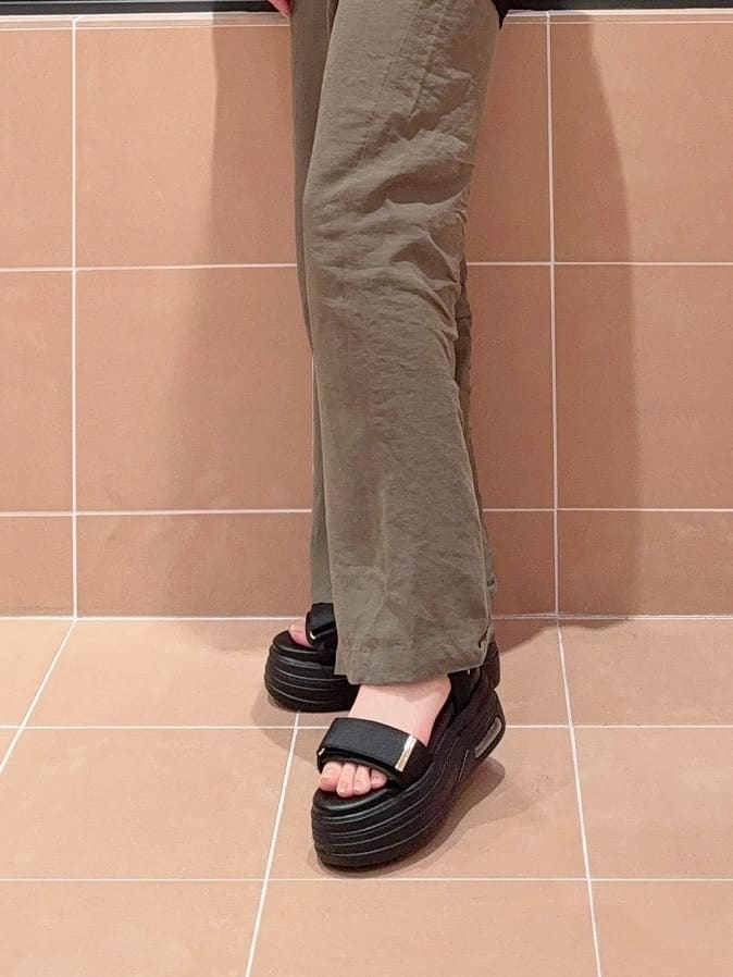kaoriさんの「ESPERANZA｜厚底フラットスポサン」を使ったコーディネート