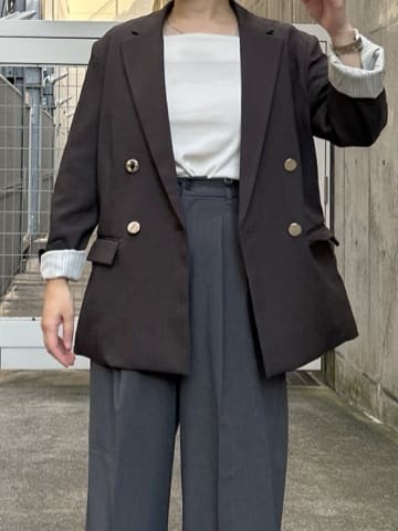 ga_riさんの「THE SHOP TK｜【今羽織るなら】ダブルブレストジャケット【セットアップ可/洗える】」を使ったコーディネート