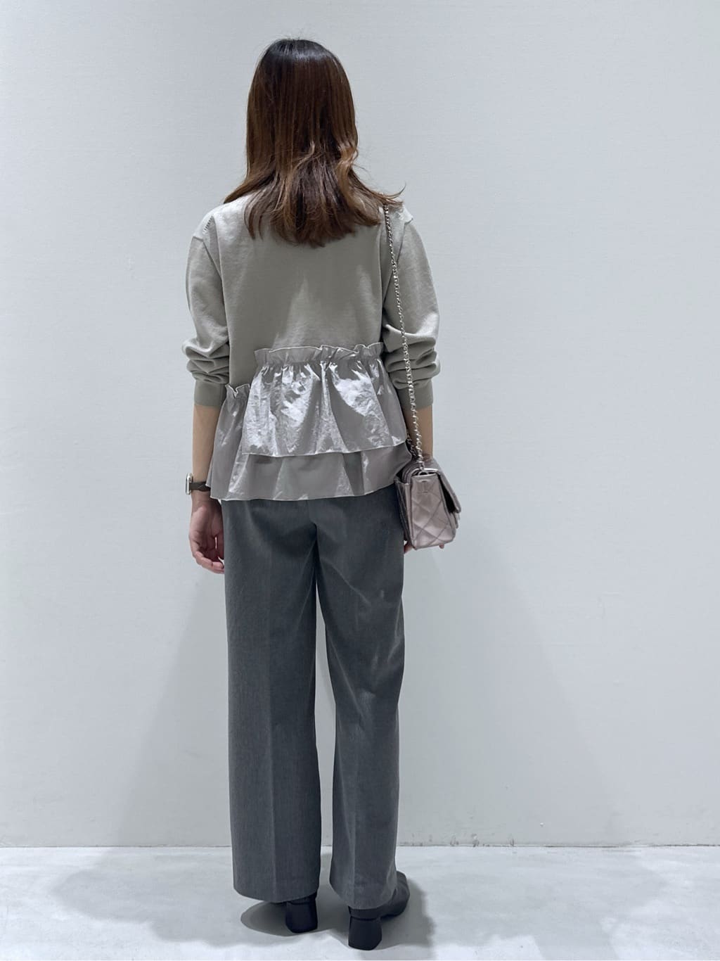 yukaさんの「OPAQUE.CLIP｜フリルドッキングニット【洗濯機OK】」を使ったコーディネート