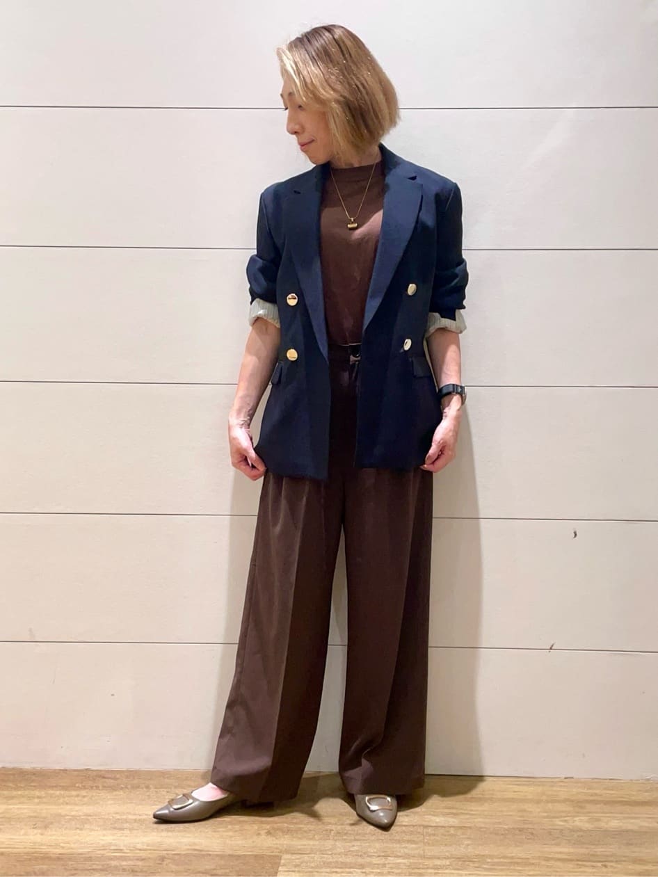 Ryoさんの「THE SHOP TK｜【今羽織るなら】ダブルブレストジャケット【セットアップ可/洗える】」を使ったコーディネート