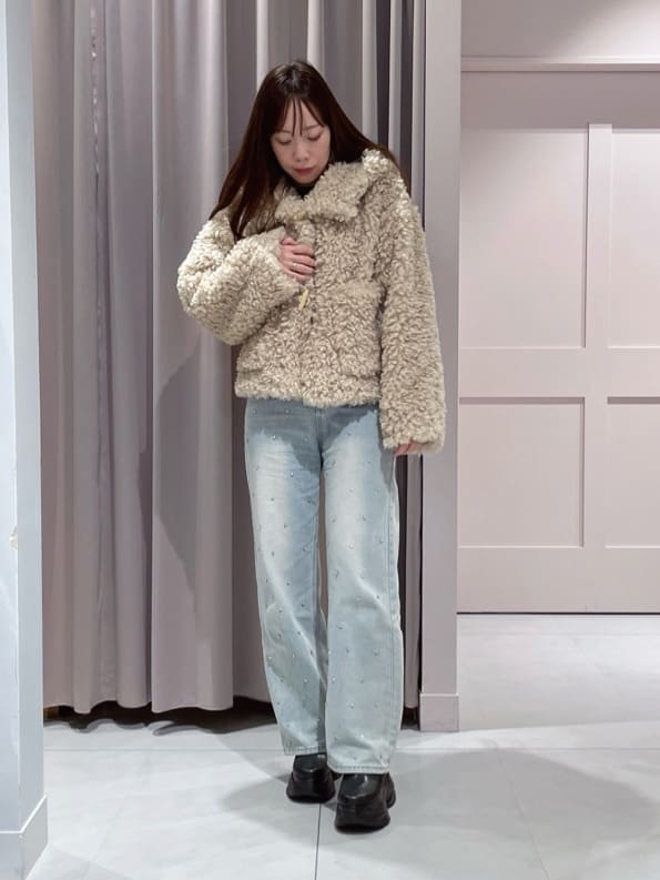 maiさんの「ESPERANZA｜スニーカーソールニットショートブーツ」を使ったコーディネート