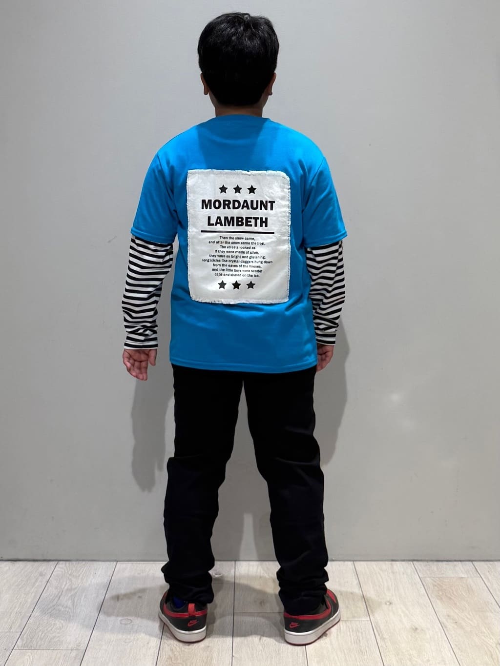 kuboさんの「THE SHOP TK｜【110－160】レイヤード風デニムアップリケロンTee」を使ったコーディネート