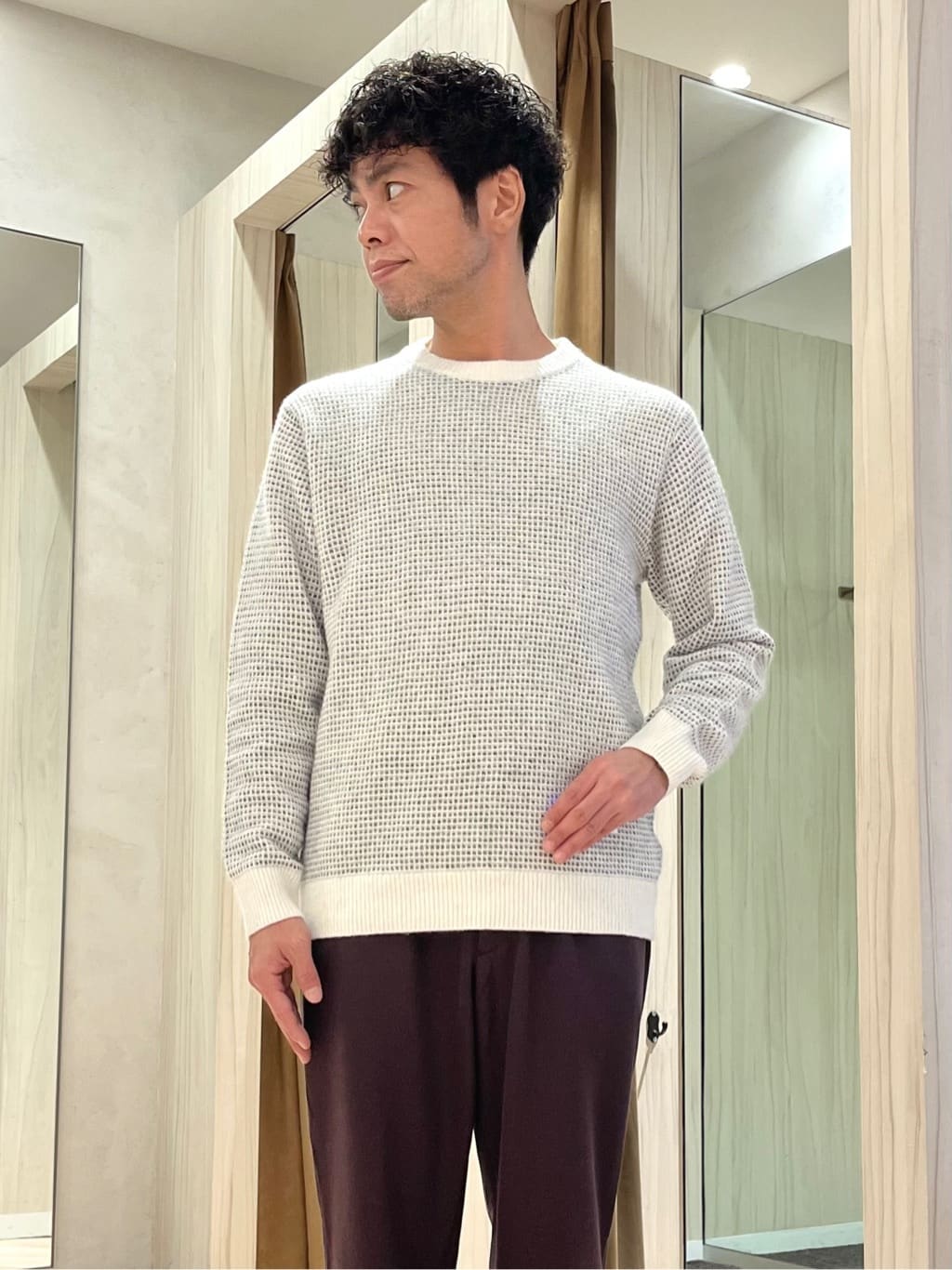 URAさんの「TAKEO KIKUCHI｜【None Of Stress】ストレッチ ダウンブルゾン」を使ったコーディネート