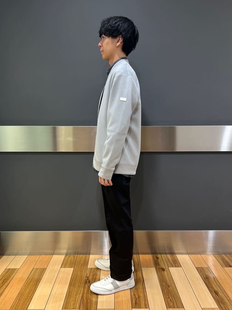 yutoさんの「TAKEO KIKUCHI｜【オフィスカジュアル対応】ドレス チノパンツ」を使ったコーディネート