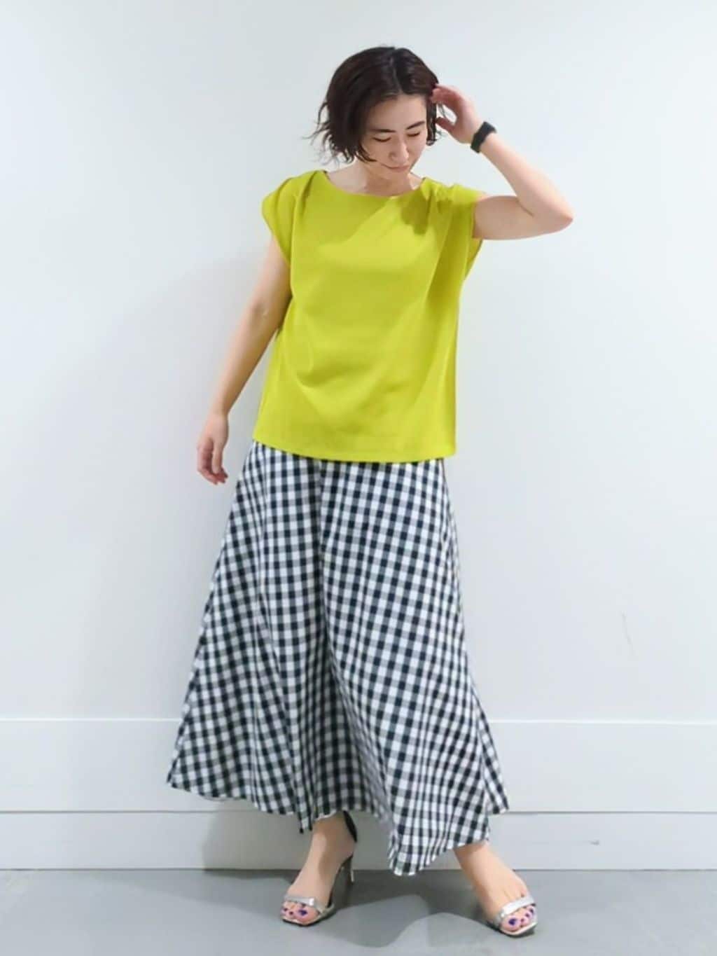 ミズタさんの「UNTITLED｜【ジャージ素材】インナードッキングシアーカットソー」を使ったコーディネート