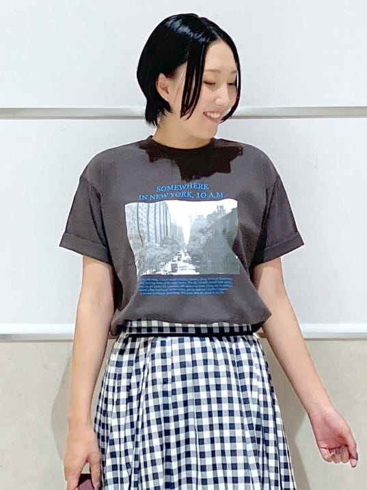 eriko さんの「Dessin｜【ユニセックス・洗える】オーガニックコットンロゴ入りTシャツ」を使ったコーディネート
