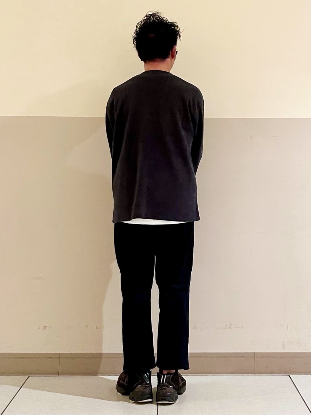 KENJI Iさんの「THE SHOP TK｜【セットでお買い得！】モールニットカーディガン＋長袖Tシャツ　洗濯機OK/吸水速乾・毛玉になりにくい」を使ったコーディネート