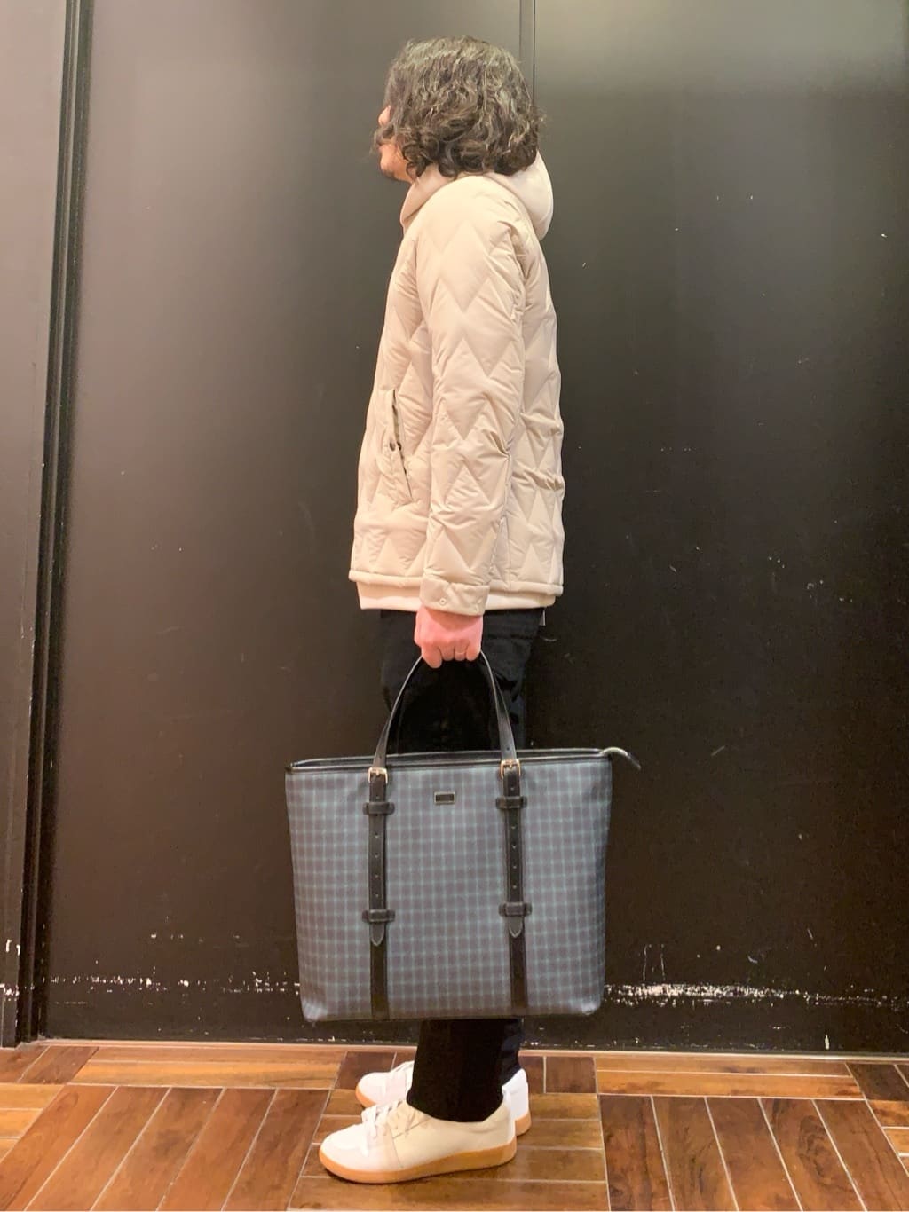木村剛さんの「TAKEO KIKUCHI｜【Sサイズ～】ストレッチ デニム パンツ」を使ったコーディネート