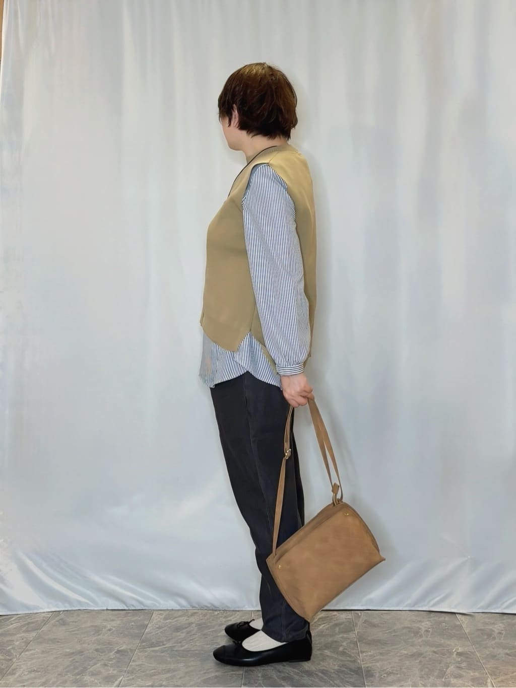 たみさんの「SHOO･LA･RUE｜【S-LL/2点セット】着回し自在 ニットベスト＋フレアブラウス」を使ったコーディネート