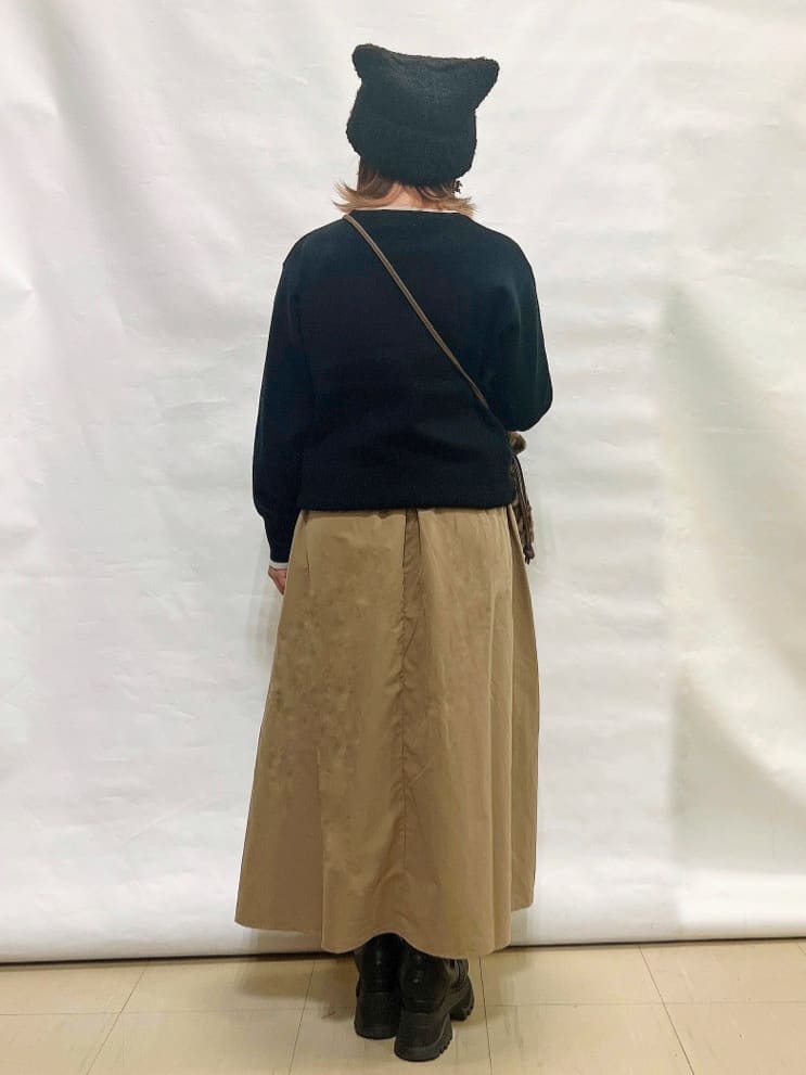 YUIさんの「SHOO･LA･RUE｜リボンタック ピーチ起毛 フレアスカート」を使ったコーディネート
