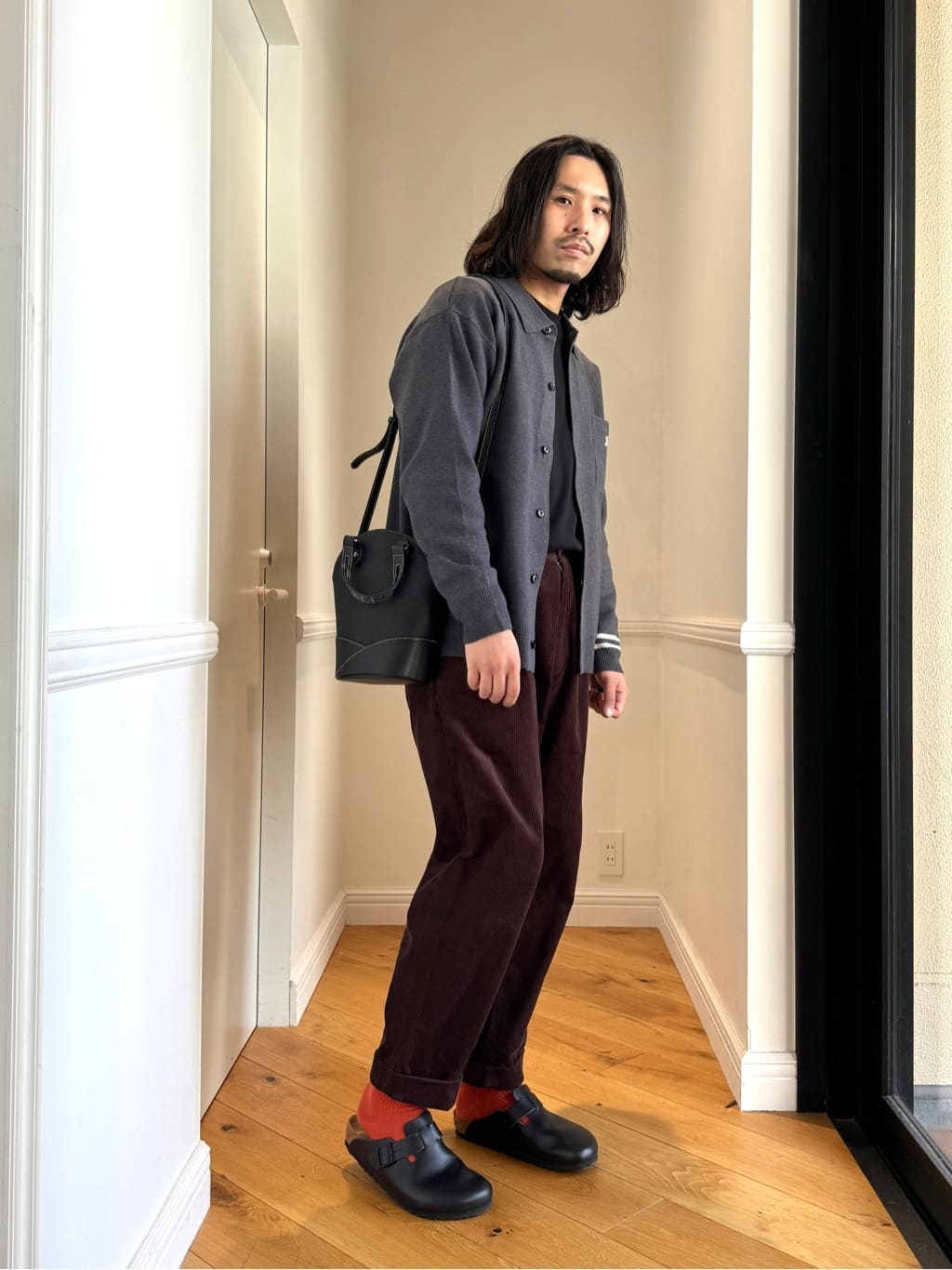 kawarataniさんの「DRESSTERIOR｜エクスクルーシブフライスロングTシャツ」を使ったコーディネート
