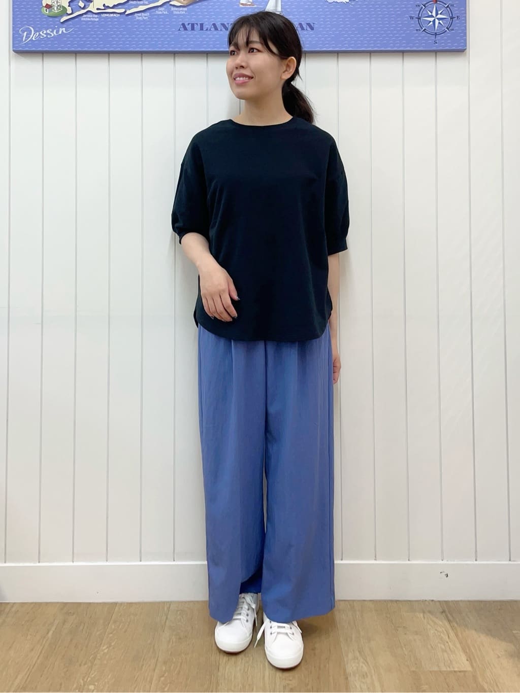Mayaさんの「Dessin｜【ウエストゴム/洗える】リラクシーナイロンパンツ」を使ったコーディネート