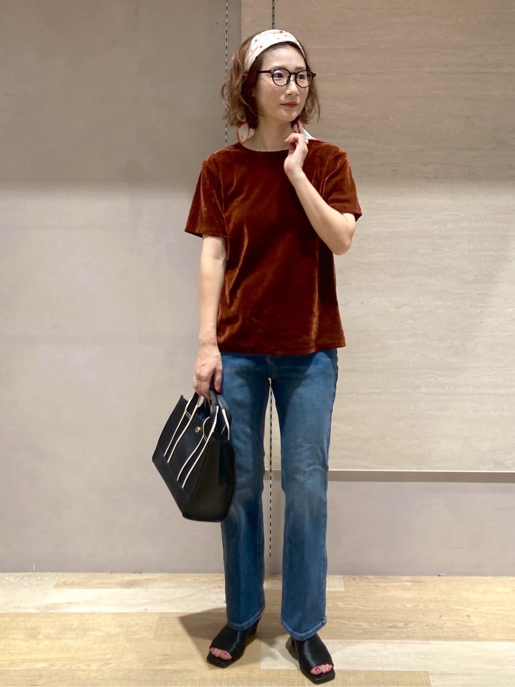 たけねぇさんの「OPAQUE.CLIP｜フロッキーチュールTシャツ【洗濯機洗い可】」を使ったコーディネート