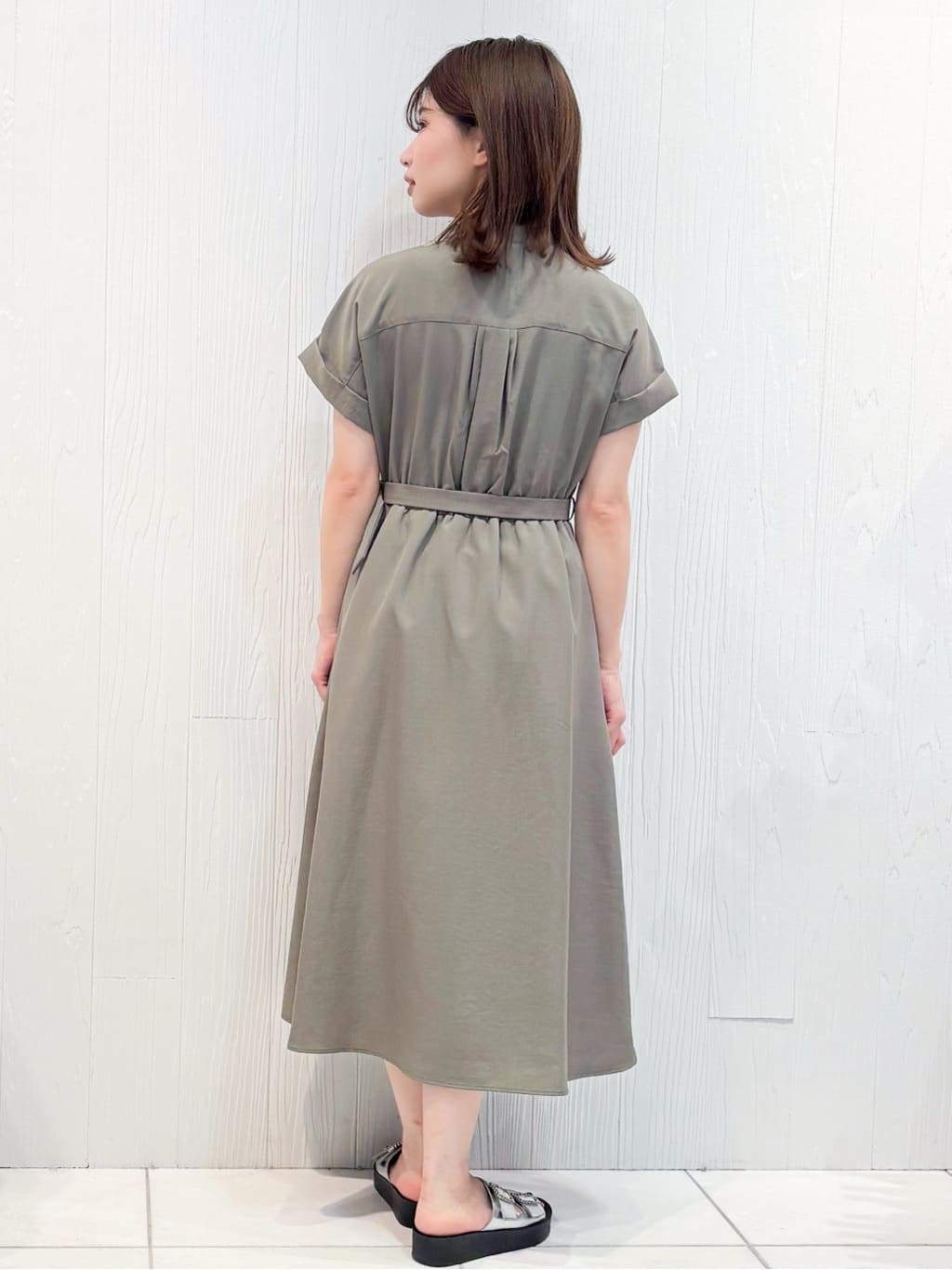 mさんの「index｜《7色展開／XS-LLサイズ》ダブルポケットスキッパーシャツワンピース【吸水速乾／防シワ／イージーア」を使ったコーディネート