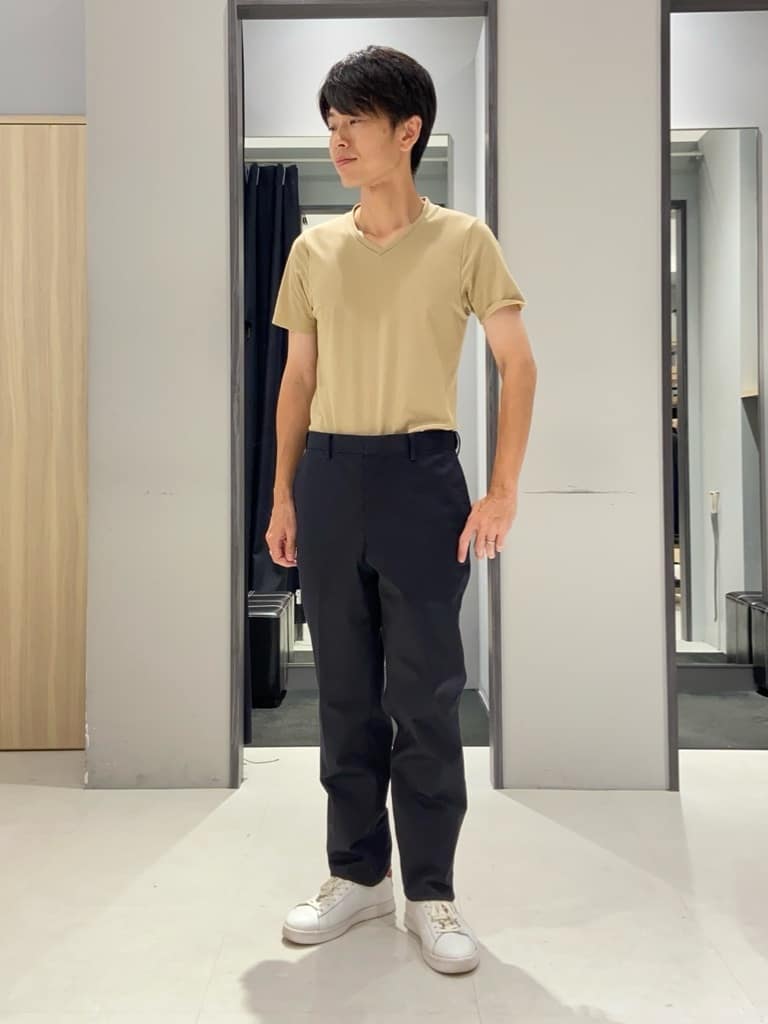 わいずみさんの「TAKEO KIKUCHI｜【オフィスカジュアル対応】ドレス チノパンツ」を使ったコーディネート