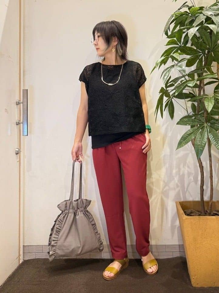 misakiさんの「SHOO･LA･RUE｜【2点セット】刺繍レーストップス」を使ったコーディネート