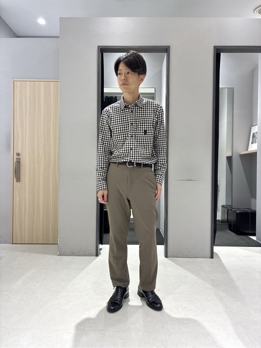 わいずみさんの「TAKEO KIKUCHI｜【360&deg;ストレッチ／セットアップ対応】None Of Stress ジャケット」を使ったコーディネート