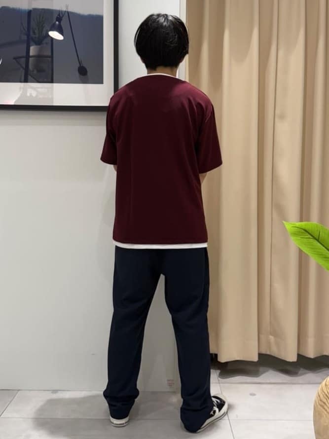 はさんの「THE SHOP TK｜ツイルキーネック半袖Tシャツ」を使ったコーディネート