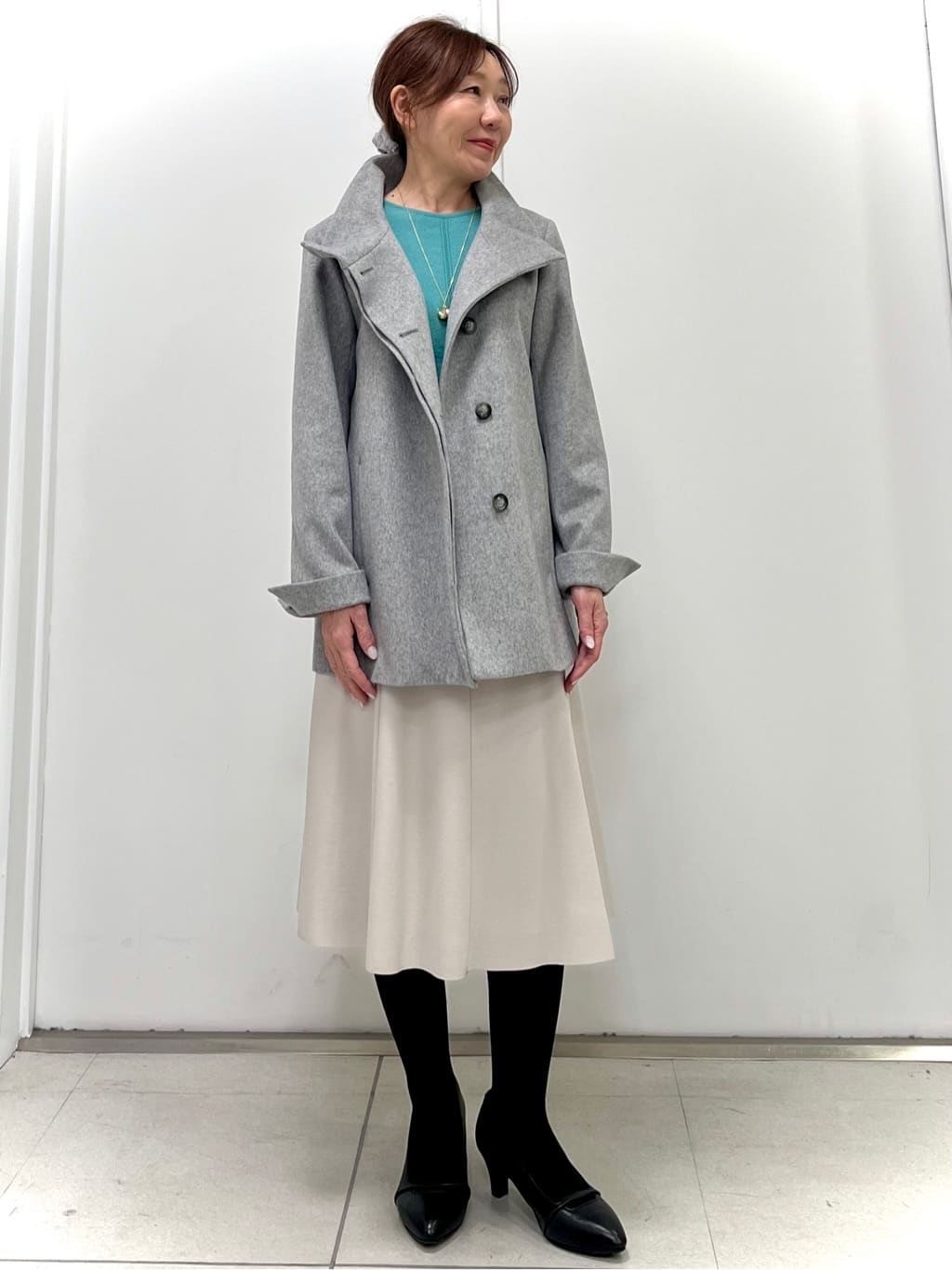 しみさんの「Reflect｜【SS-4Lサイズ／衿が顔に当たらない◎】スタンドネックミドルコート」を使ったコーディネート