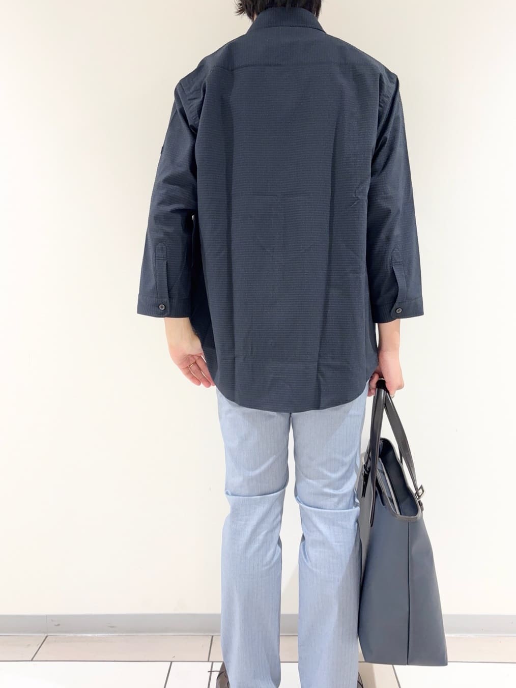 及川さんの「TAKEO KIKUCHI｜【COOL CITY WEAR】DotAir（R）サッカー シャツ」を使ったコーディネート