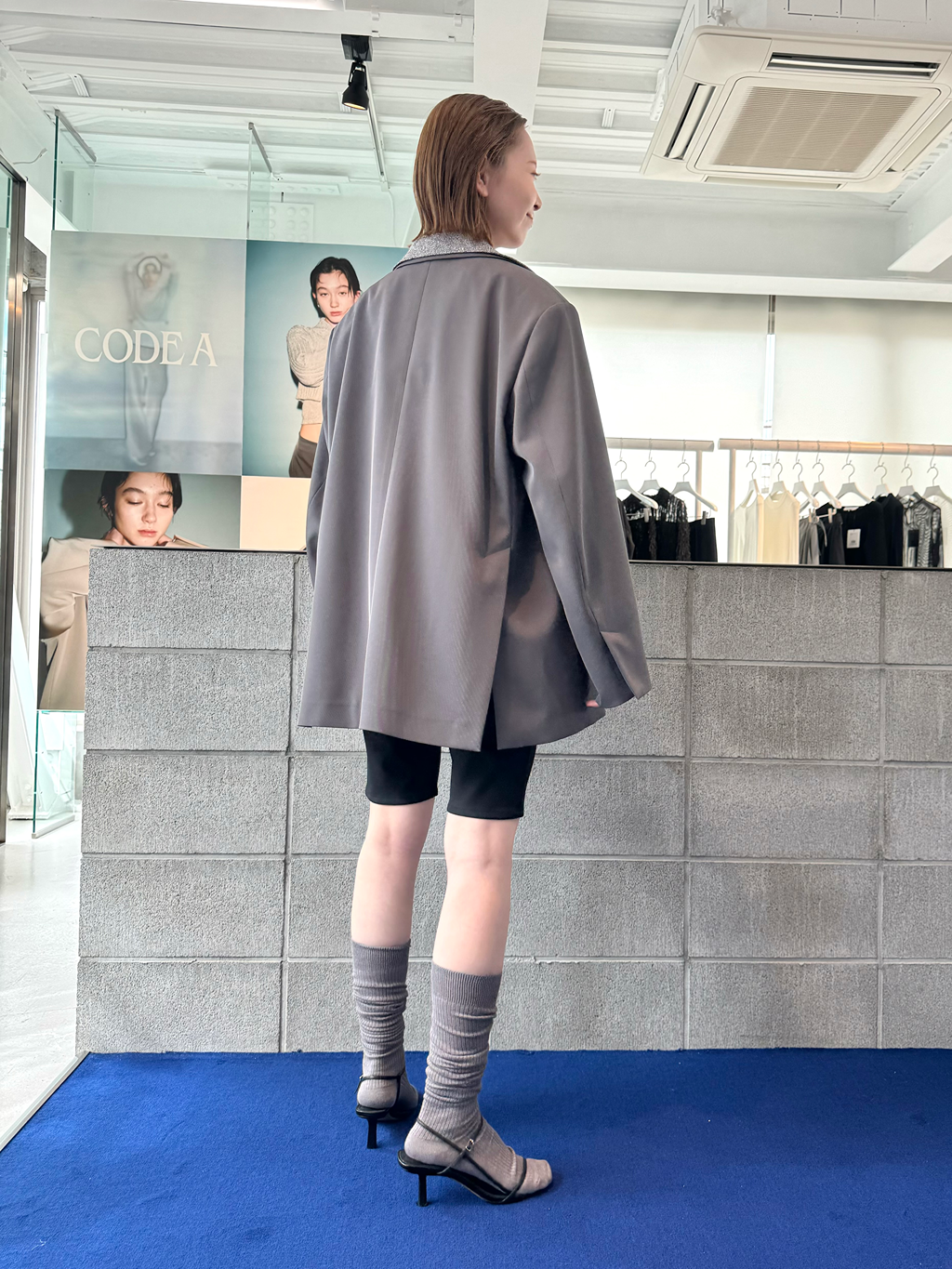 harekoさんの「CODE A｜◆lame knit cardigan」を使ったコーディネート