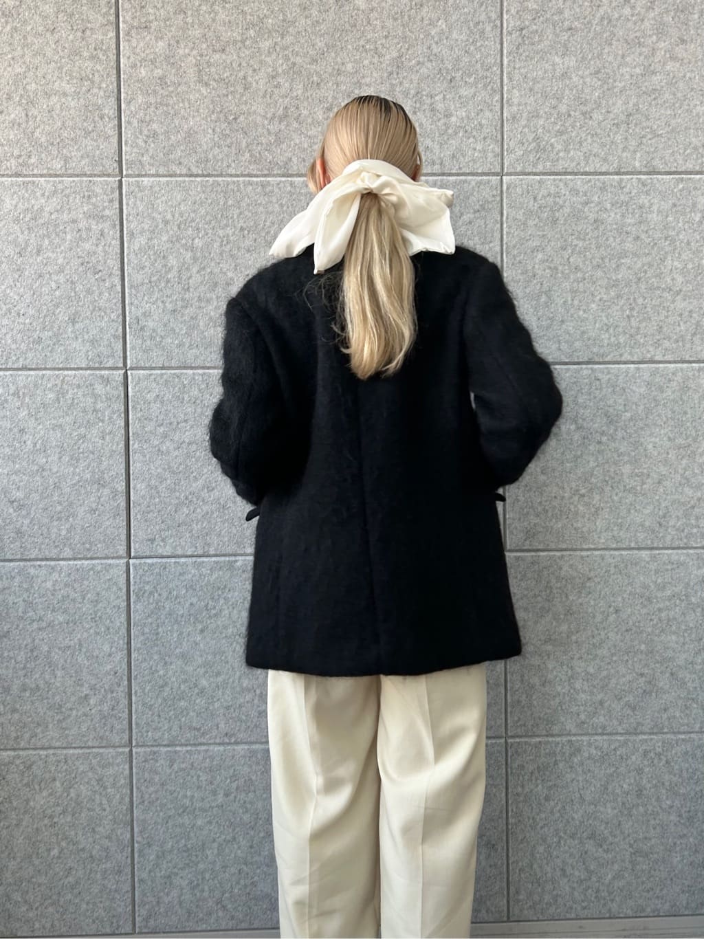 honoka Aさんの「CODE A｜shaggy jacket coat」を使ったコーディネート