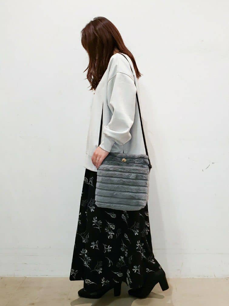 TSUCHIYAさんの「SHOO･LA･RUE｜」を使ったコーディネート