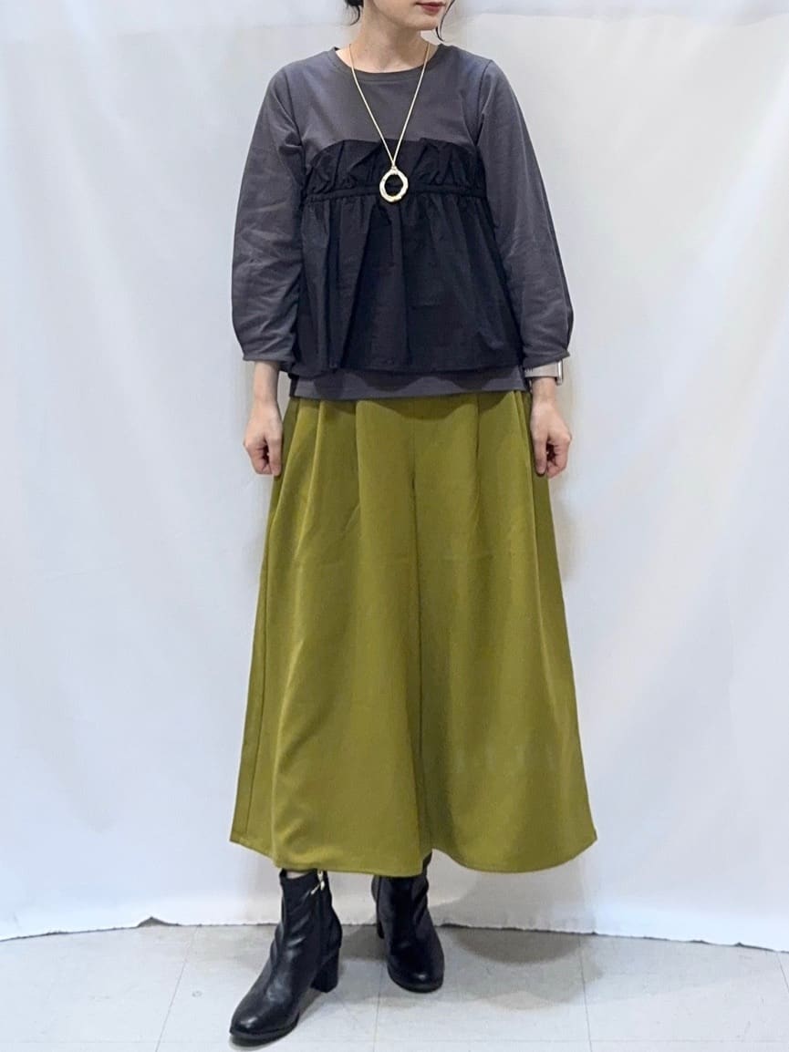 𝐇𝐢𝐫𝐨𝐦𝐢さんの「SHOO･LA･RUE｜【洗濯機可/S-LL】さっと羽織れる 軽量リブブルゾン」を使ったコーディネート