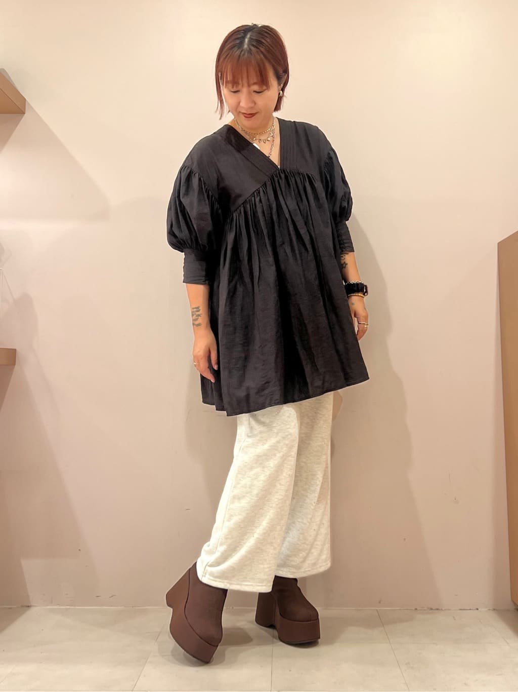 TAKAさんの「ESPERANZA｜厚底ニットショートブーツ」を使ったコーディネート