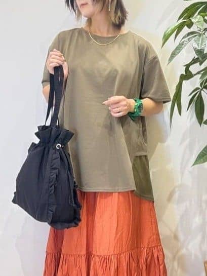 misakiさんの「SHOO･LA･RUE｜【S-LL/UV/吸水速乾】きれいに体型カバー Aライン チュニックワンピース」を使ったコーディネート