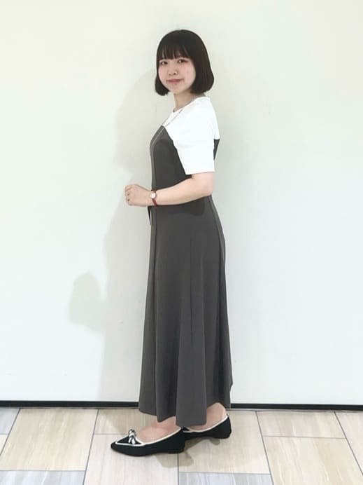 Mitsukiさんの「UNTITLED｜【きれいめカジュアル/セミフレア】異素材ドッキングワンピース」を使ったコーディネート