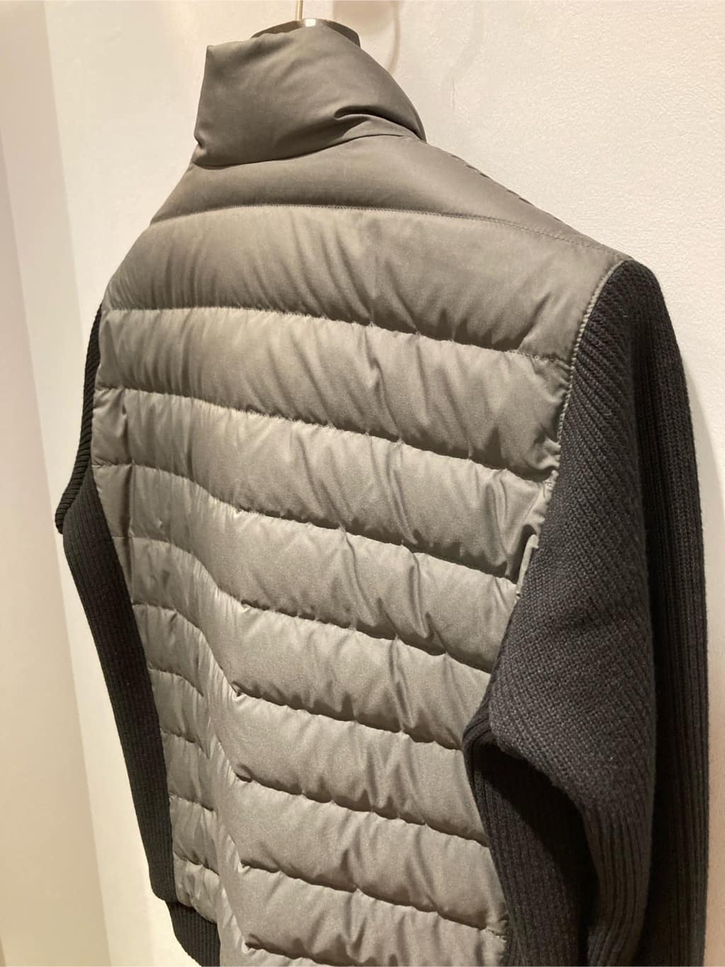 シュンさんの「TAKEO KIKUCHI｜【Made in JAPAN】播州織 ストレッチ パンツ」を使ったコーディネート