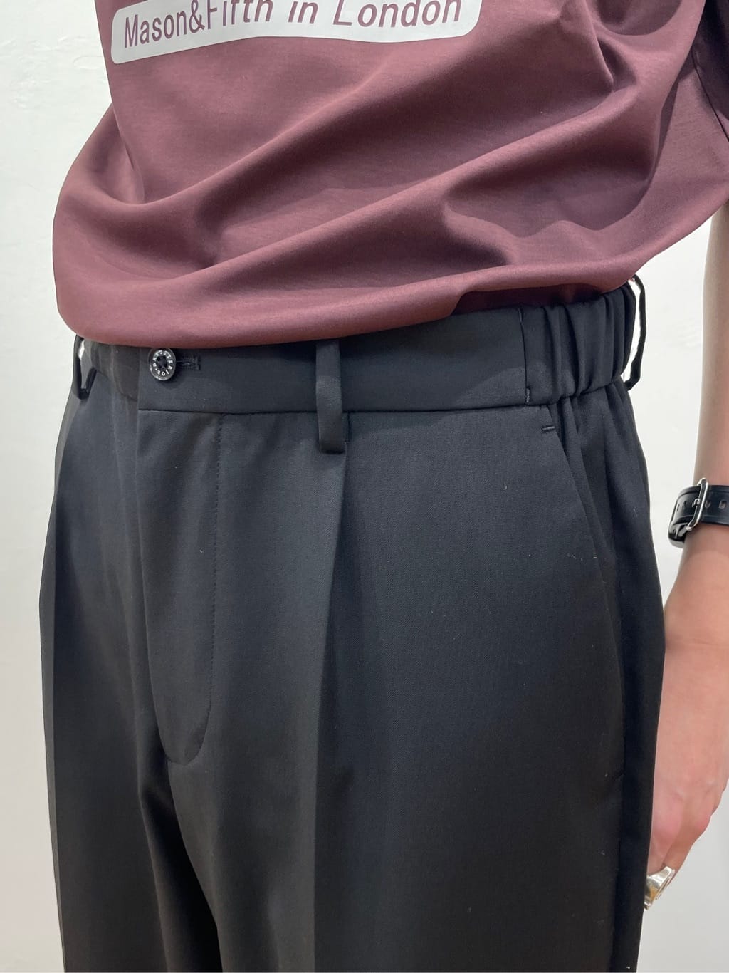 蒲谷祐太さんの「DRESSTERIOR｜【接触冷感/抗菌防臭/消臭】ICE CLEAR COTTON ロゴT」を使ったコーディネート