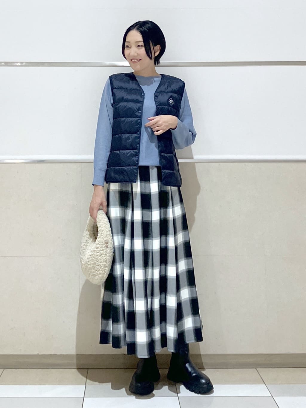 eriko さんの「Dessin｜【洗える】ウールブレンド後ろボタンニット」を使ったコーディネート